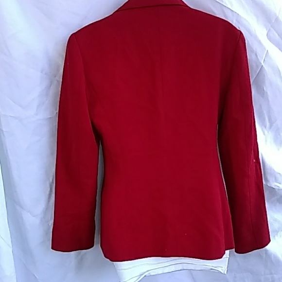 Limited Red coat - Picture 4 of 4